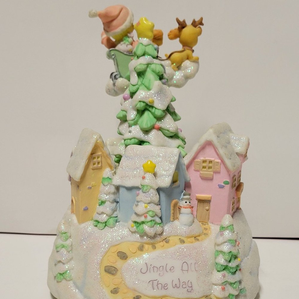 Precious Moments Animated Music Box "Jingle All The Way"